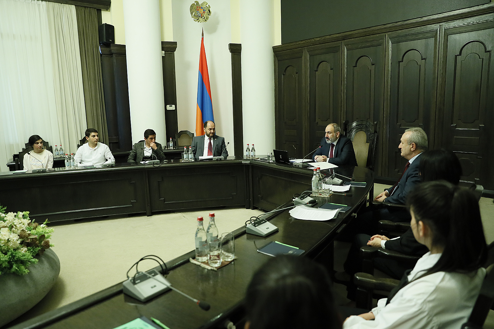 Мы отмечаем День гражданина в ознаменование того, что в Армении источником власти и де-юре, и де-факто является народ: премьер-министр