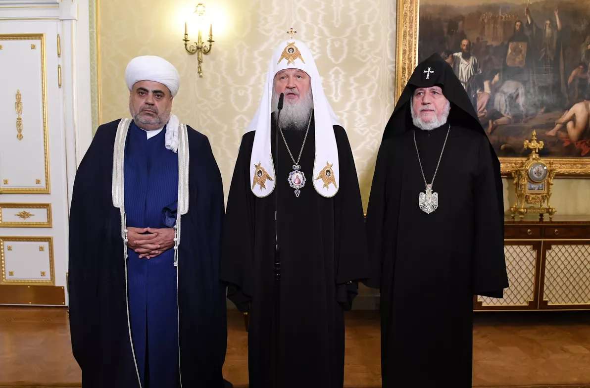 Հայաստանի, Ադրբեջանի և Ռուսաստանի հոգևոր առաջնորդների հանդիպում առայժմ չի նախատեսվում