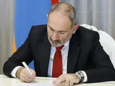 Նիկոլ Փաշինյանը Վաչե Քալաշյանին 23 օրով արձակուրդ է ուղարկում