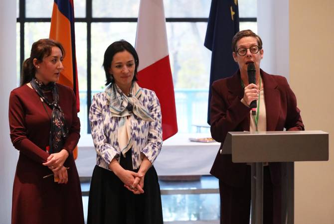 Հայաստանում Ֆրանսիայի դեսպանատունը ֆրանսերեն դասավանդողների միջազգային օրվա առիթով հյուրընկալել է մի խումբ ուսուցիչների