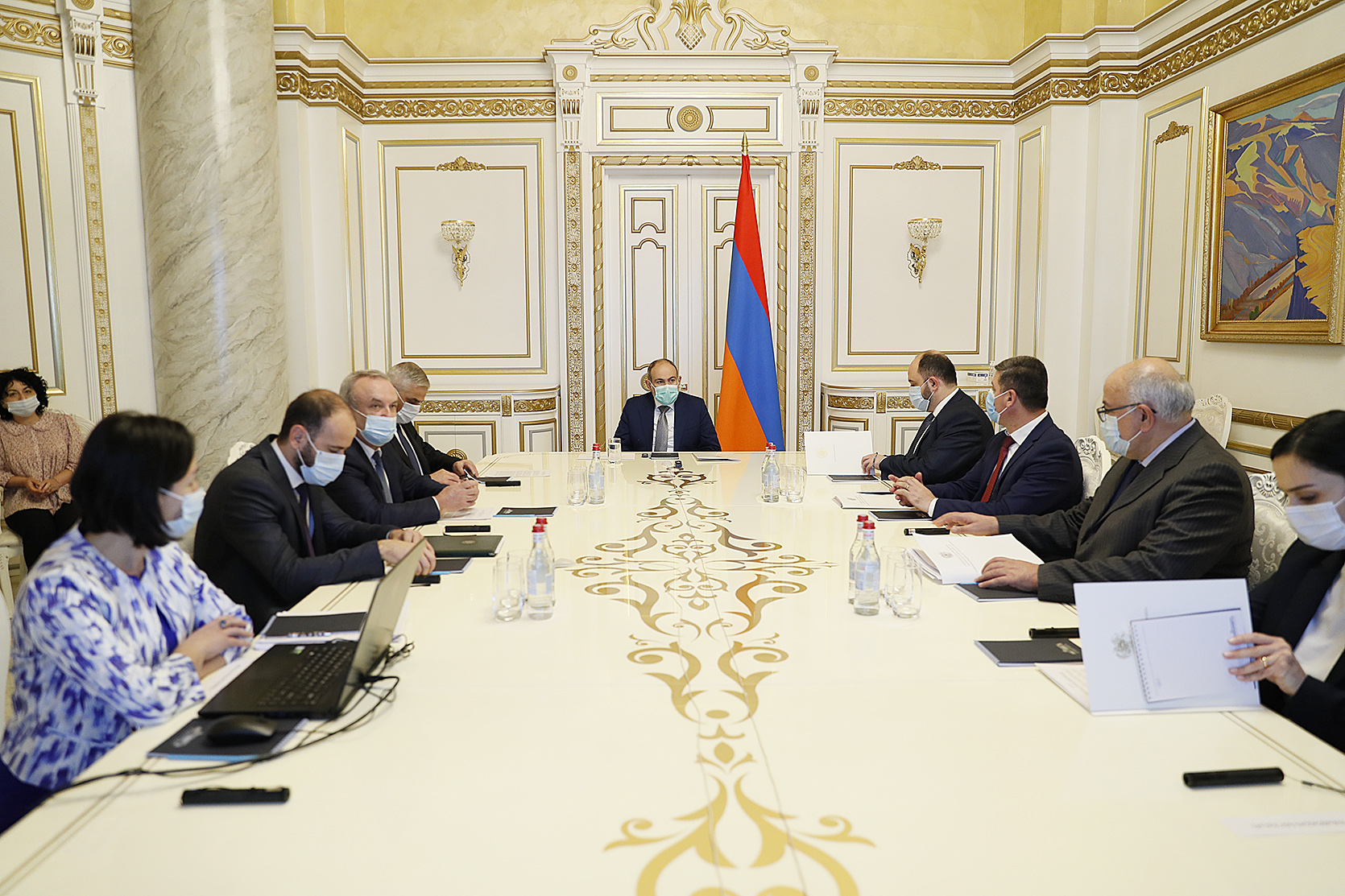 Վարչապետի մոտ քննարկվել է Հանրակրթության մասին օրենքում փոփոխություններ և լրացումներ կատարելու օրենսդրական նախագիծը
