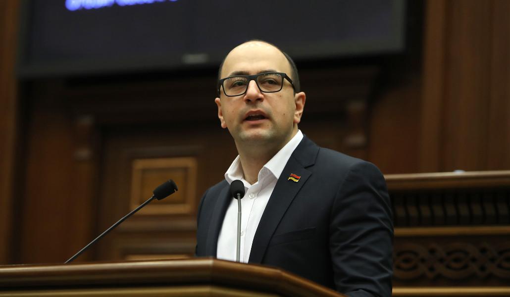Հայկ Մամիջանյանը կոչ է արել օգոստոսի 7-ին լինել դատարանի մոտ ու աջակցել կաթողիկոսին և ՀԱԵ-ին (տեսանյութ)