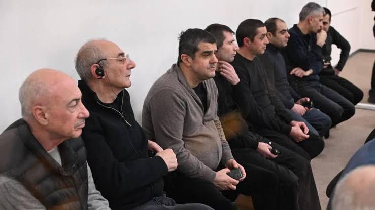 Բաքվում շարունակվում է ապօրինաբար պահվող հայ գերիների կեղծ դատավարությունը