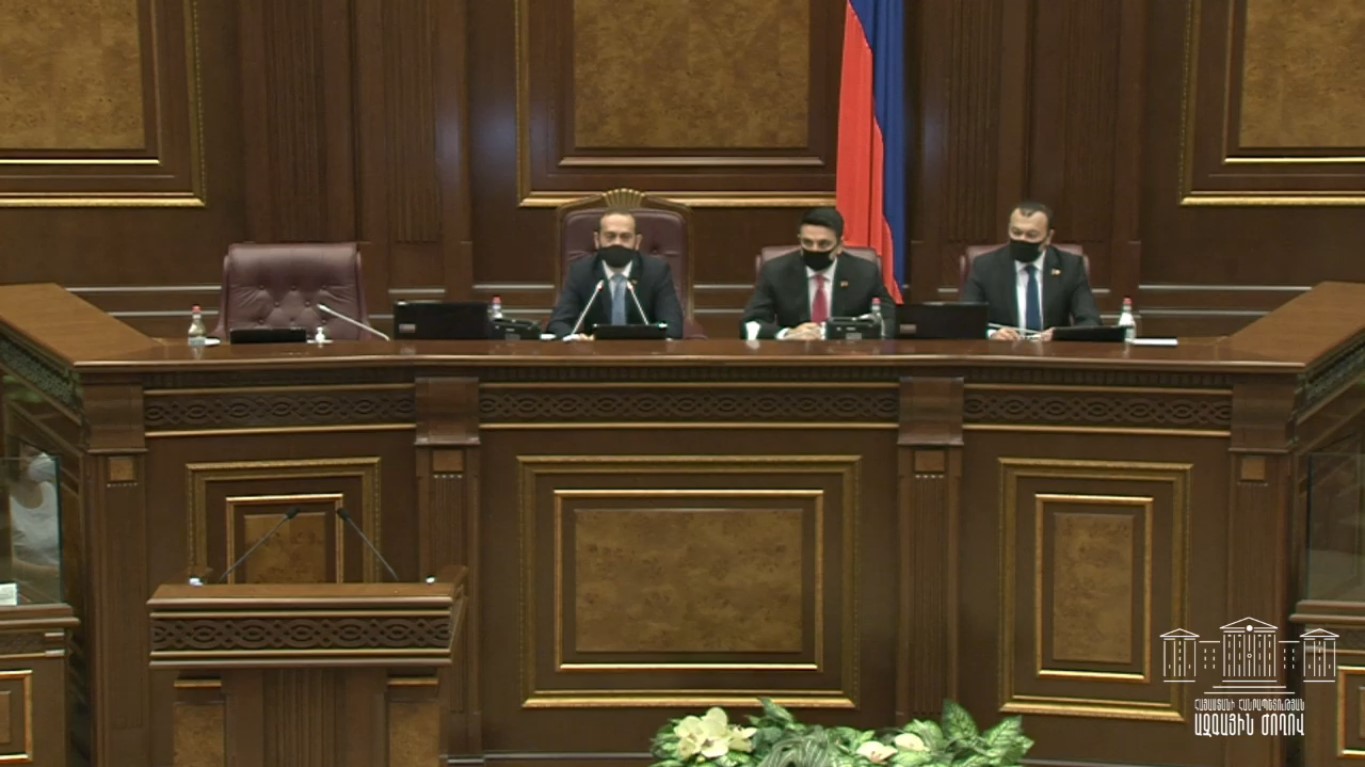 ՀՀ ԱԺ արտահերթ նստաշրջանը՝ ուղիղ