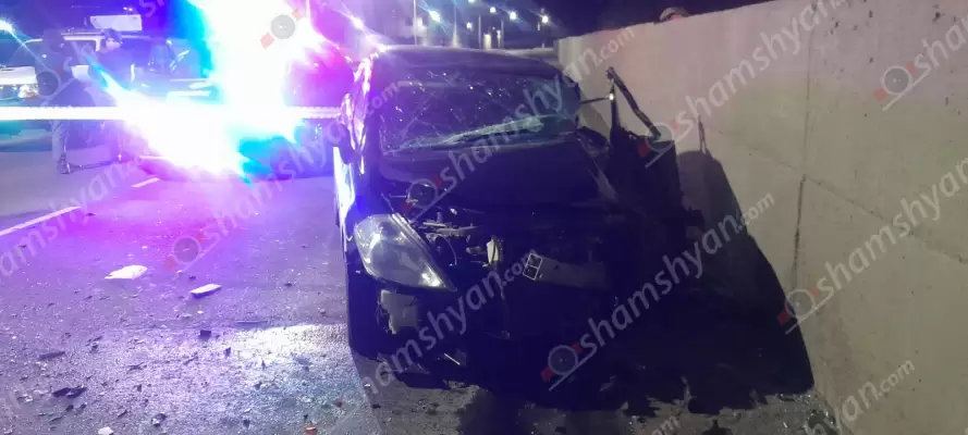 Կապանում բախվել են «Nissan Tiida»-ն և «Foton» մակնիշի կցորդիչով բեռնատարը․ ճանապարհը երկկողմանի փակվել է․ կա վիրավոր