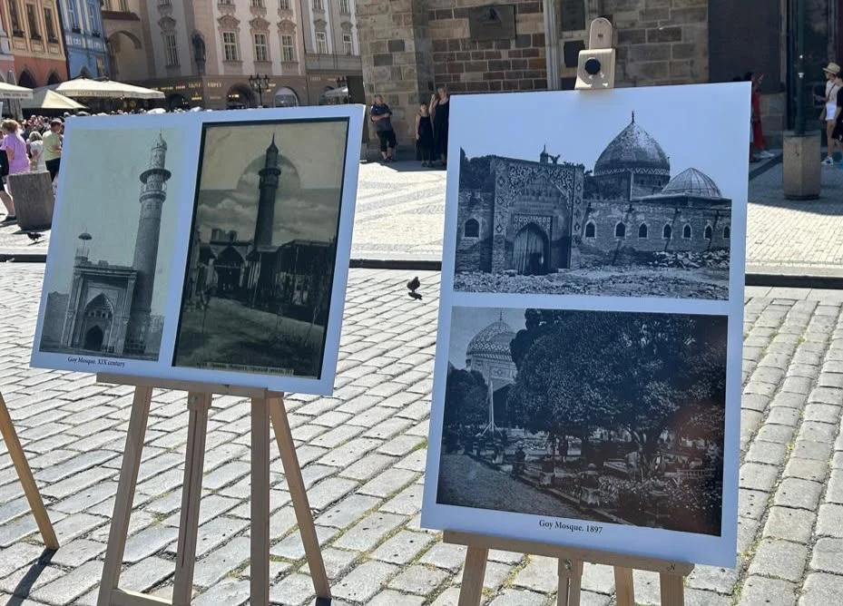 Պրահայում ադրբեջանցիները ցուցադրել են պատմական լուսանկարներ Արցախից և Հայաստանից