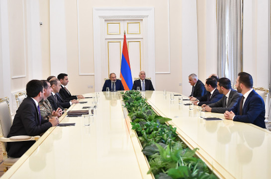 Փաշինյանի գլխավորությամբ տեղի է ունեցել ԱԽ արտահերթ նիստ․ Քննարկվել են Լեռնային Ղարաբաղի շուրջ ստեղծված իրադրությունն ու դրա հաղթահարմանն ուղղված հետագա քայլերը