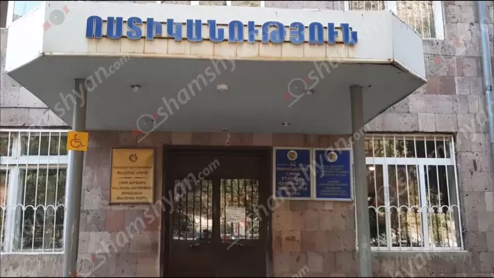Կրակոցներ՝ Լոռու մարզում․ 18-20 դիմակավորված անձինք մտել են Հաղպատ բնակավայրի վարչական տարածքում գտնվող՝ «Անմոռ» ՓԲԸ-ին պատկանող փիրուզի հանքաքարի տարածք