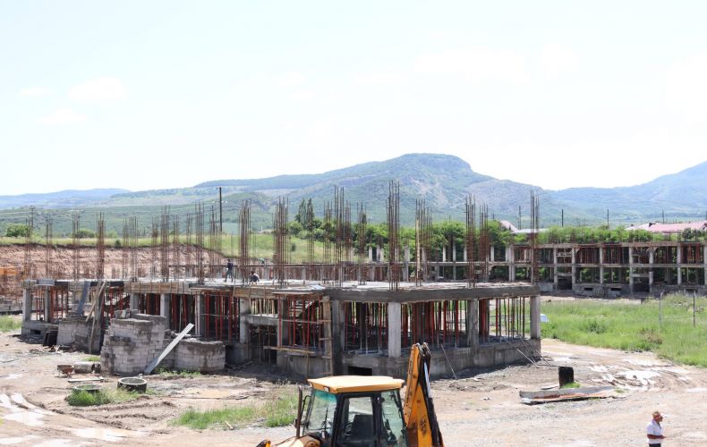 Ստեփանակերտի Աջափնյակ թաղամասում նոր թաղամասի կառուցման աշխատանքներ են ընթանում