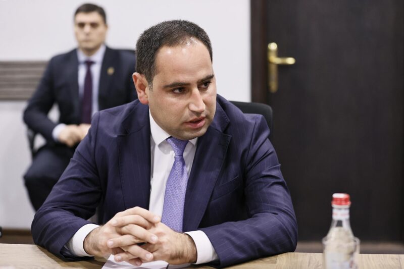 Դավիթ Խուդաթյանի անունով և լուսանկարով ստեղծվել է կեղծ օգտահաշիվ