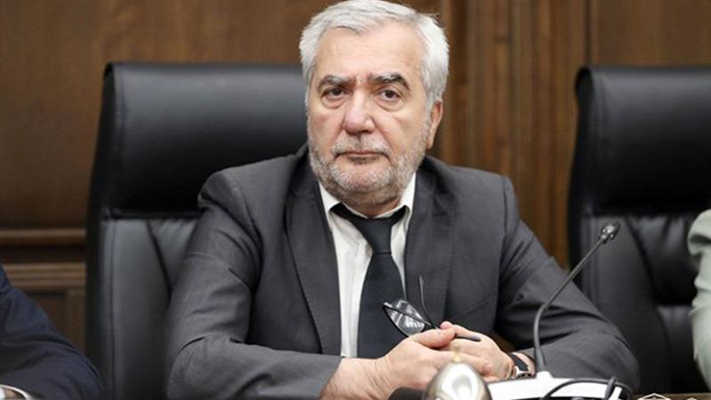 ԱՀ նախագահի կողմից շնորհված զենքը պետք է դարձնել կառավարելի. Քոչարյան