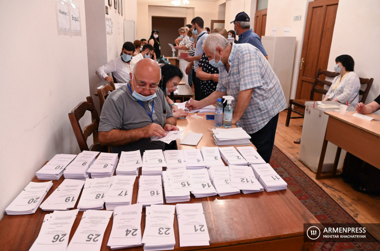 Արտահերթ ընտրությունների համար տպագրվել է 70 միլիոն քվեաթերթիկ, 600 հազար տեղեկատվական թերթիկ. Սմբատյան