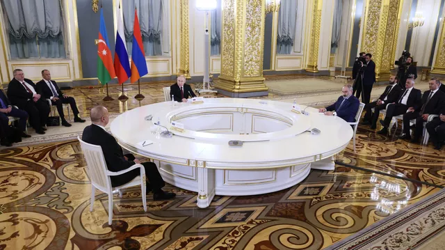 Այս բոլոր հանգամանքները թույլ են տալիս տեսանելի հեռանկարում հասնել խաղաղության պայմանագրի ստորագրմանը․ Պեսկովը՝  հայ-ադրբեջանական խաղաղության պայմանագրի մասին 