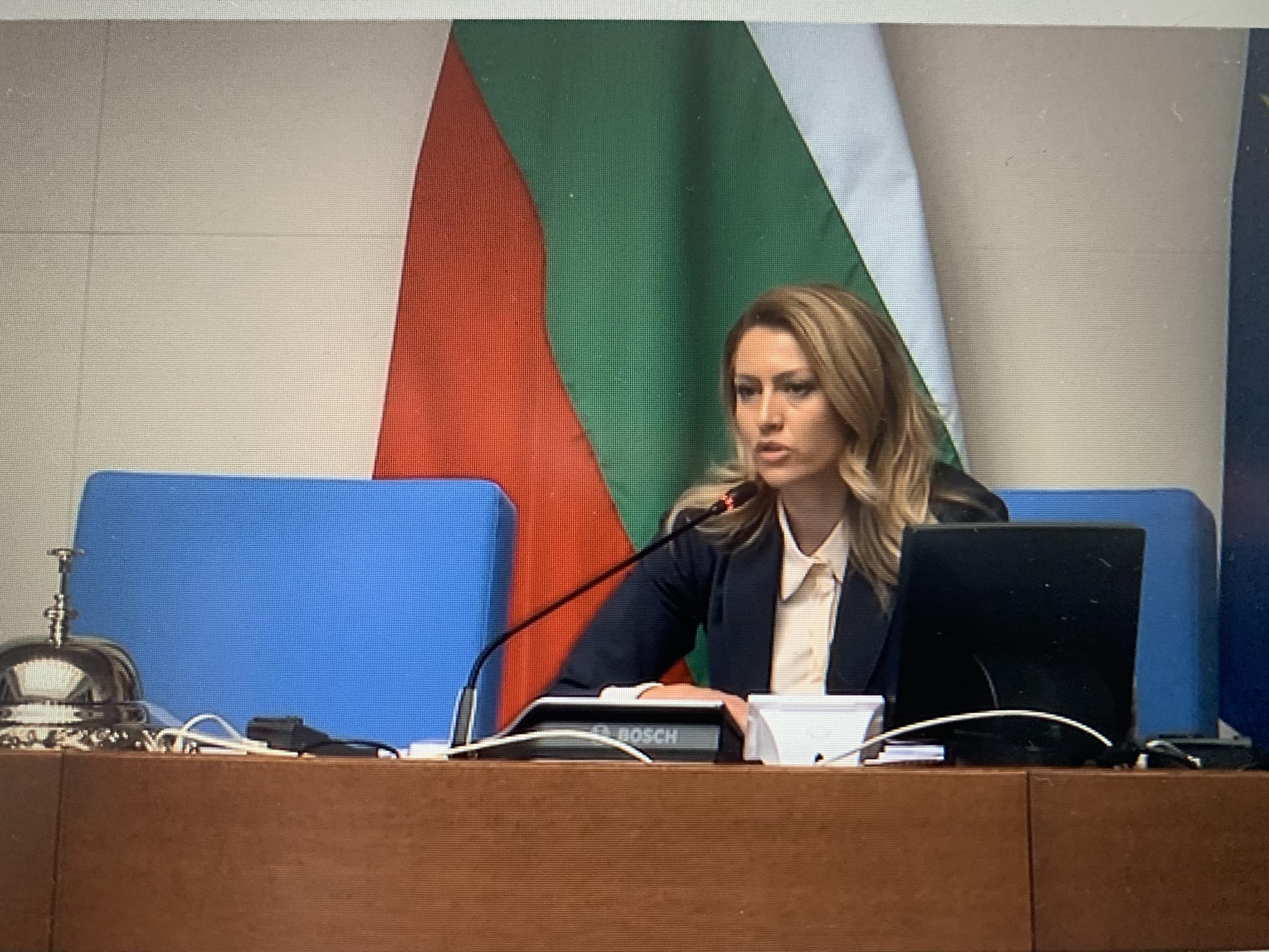 Բուլղարահայ Ռայա Նազարյանն ընտրվել է Բուլղարիայի Ազգային ժողովի նախագահ
