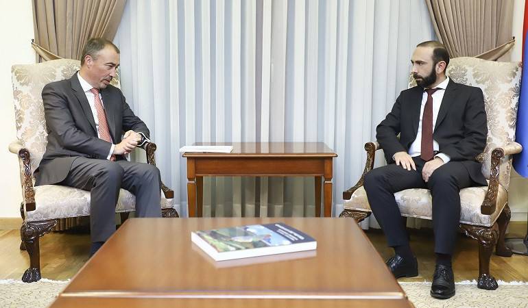 Министр иностранных дел Армении принял специального представителя ЕС по вопросам Южного Кавказа и кризиса в Грузии