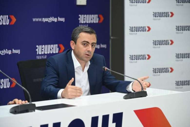 Պրոֆեսորի առողջական վիճակը անհամատեղելի է կիրառվող խափանման միջոցի հետ․ Սաղաթելյան