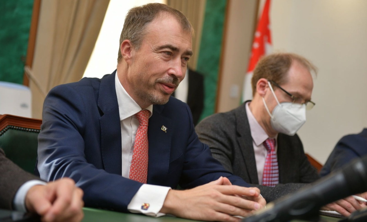 ԵՄ-ն ուսումնասիրում է Հայաստանի եւ Ադրբեջանի միջև հարաբերությունների վերականգնմանը հնարավոր մասնակցությունը