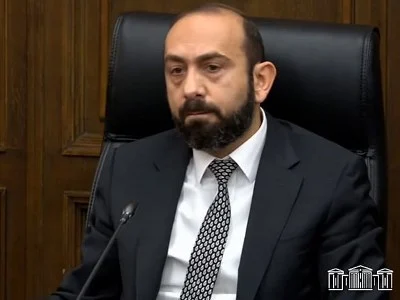 Շատ ճղվել պետք չէ, մի տարի բան մնաց ընտրություններին, փորձեք. Արարատ Միրզոյան