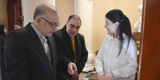 ՀՀ-ում Իրանի դեսպանն ու նրա խորհրդականն այցելել են Մատենադարան
