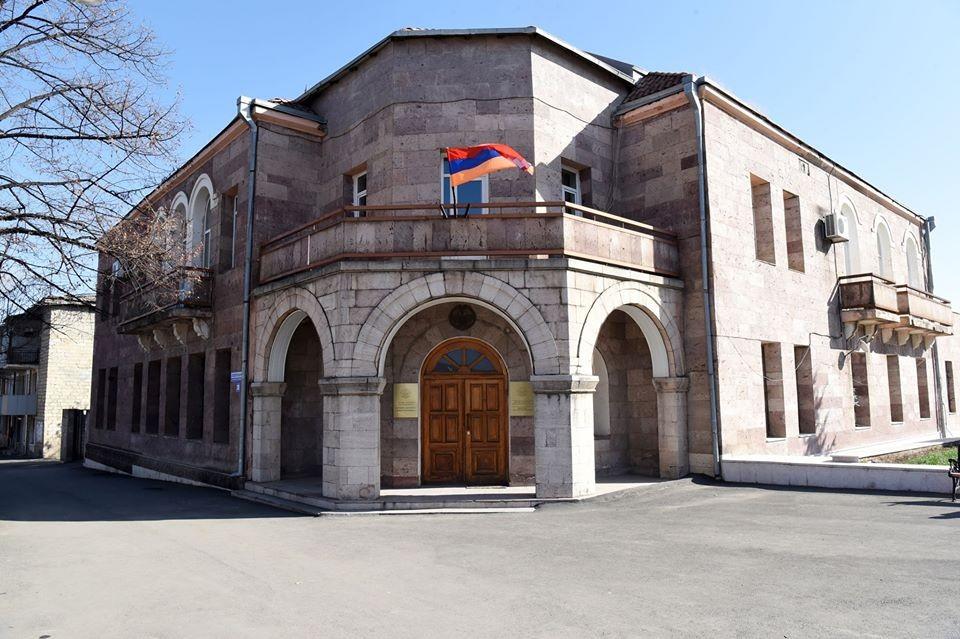 Եվրախորհրդարանականների եռյակը վնասում է խաղաղ գործընթացին՝ ճանապարհների կառուցումը Արցախի իշխանությունների ինքնիշխան իրավունքն է․ Արցախի ԱԳՆ