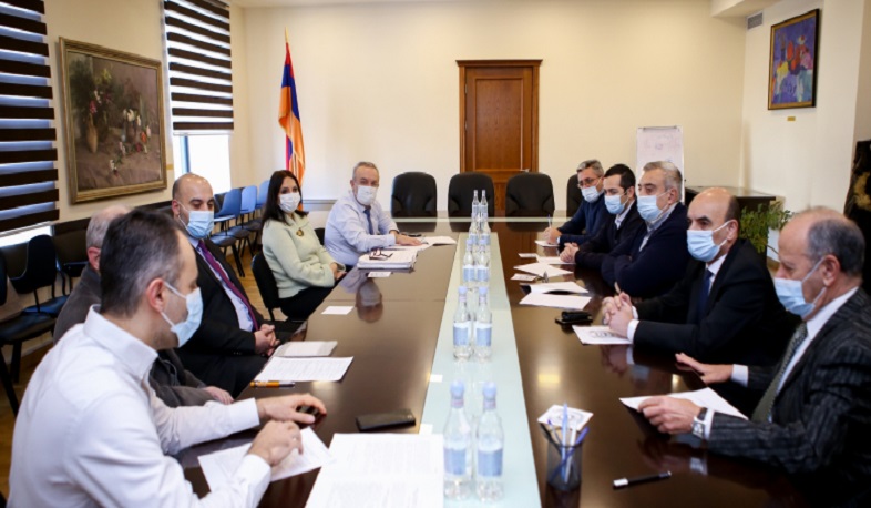 Քննարկվել է ՀՀ զինանշանի լրամշակման նախագծի մրցույթի կարգը