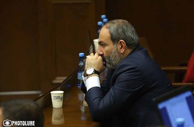 Тер-Петросян предлагает сдать Карабах Азербайджану – Пашинян ответил первому президенту