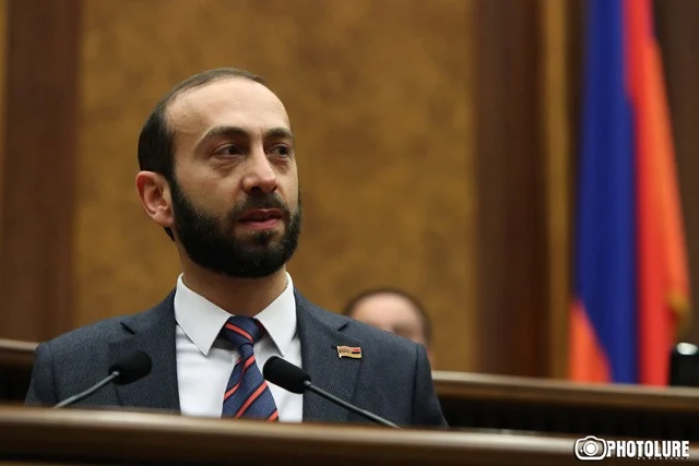 Տրանսպորտային կապերի ապաշրջափակման դեպքում ճանապարհները գործելու են այն երկրների ինքնիշխանության և օրենսդրության ներքո, որոնց տարածքով անցնում են․ Միրզոյան