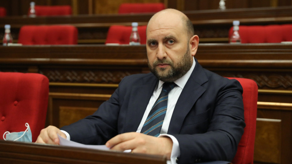 Համակարգային խնդիր չենք տեսնում, բայց արցախցիների յուրաքանչյուր դեպք անհատական մոտեցում է պահանջում. ԿԲ նախագահը՝ արցախցիներին վարկ չտրամադրելու մասին