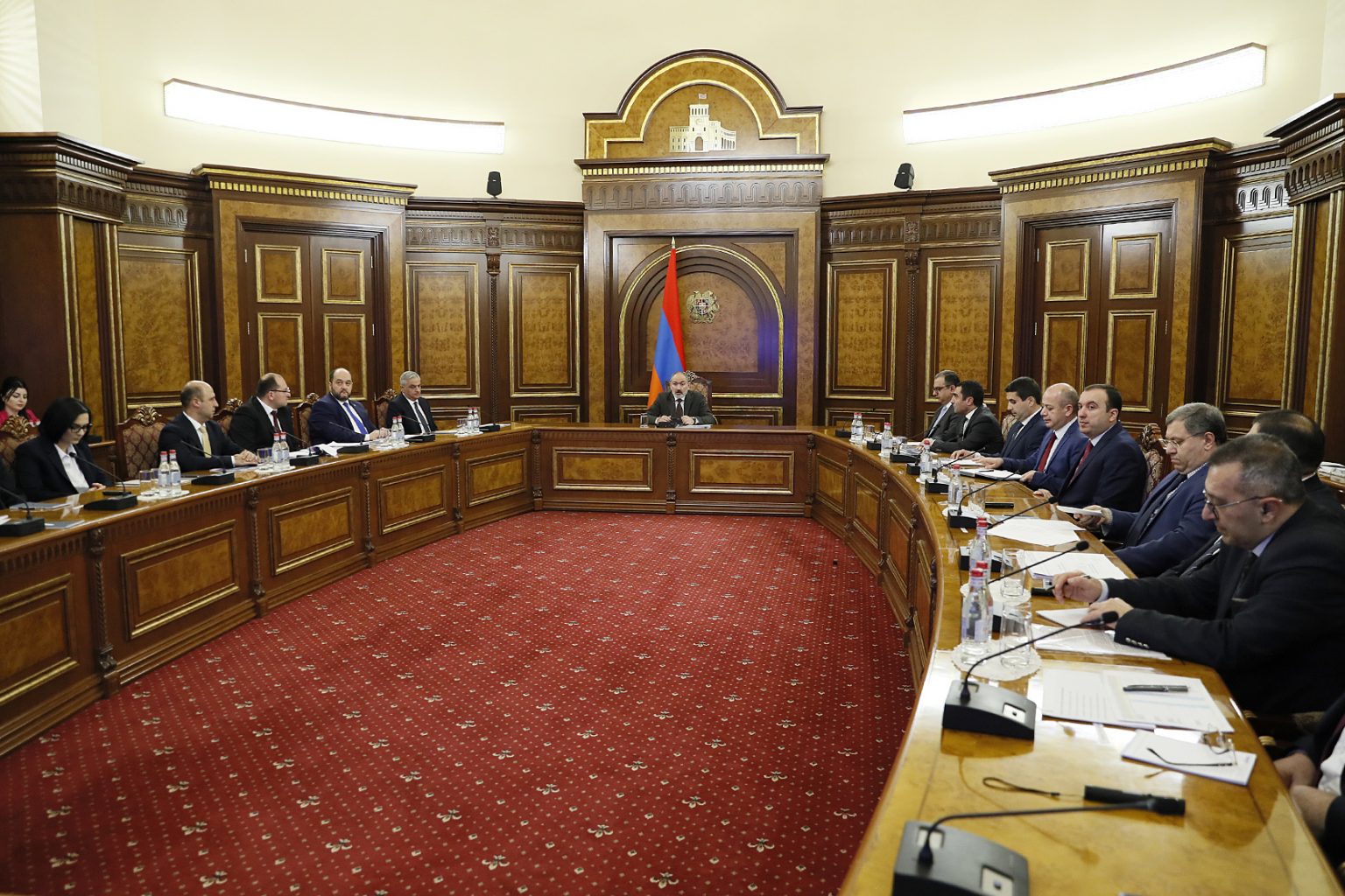 Վարչապետին ներկայացվել է փոխվարչապետերի գրասենյակների 2022թ. կատարողականը