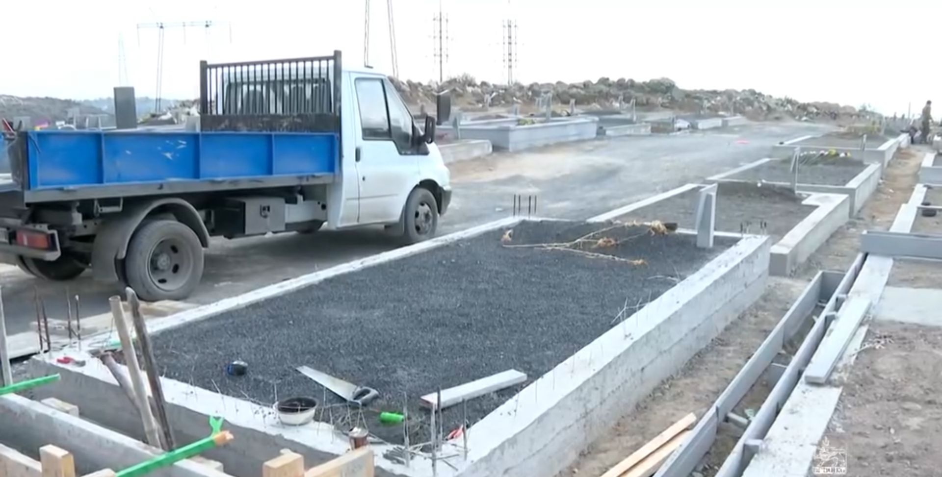 Գերեզմանատներում երկաթբետոնյա կոնստրուկցիաների տեղադրման վճարը նվազել է 5.7%-ով. Երևանի քաղաքապետարան