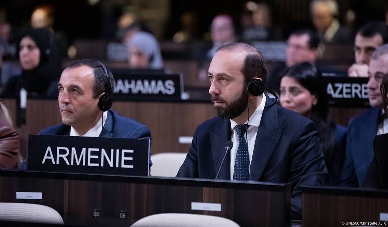 Министр иностранных дел Армении Арарат Мирзоян принял участие в 42-й сессии Генеральной конференции ЮНЕСКО
