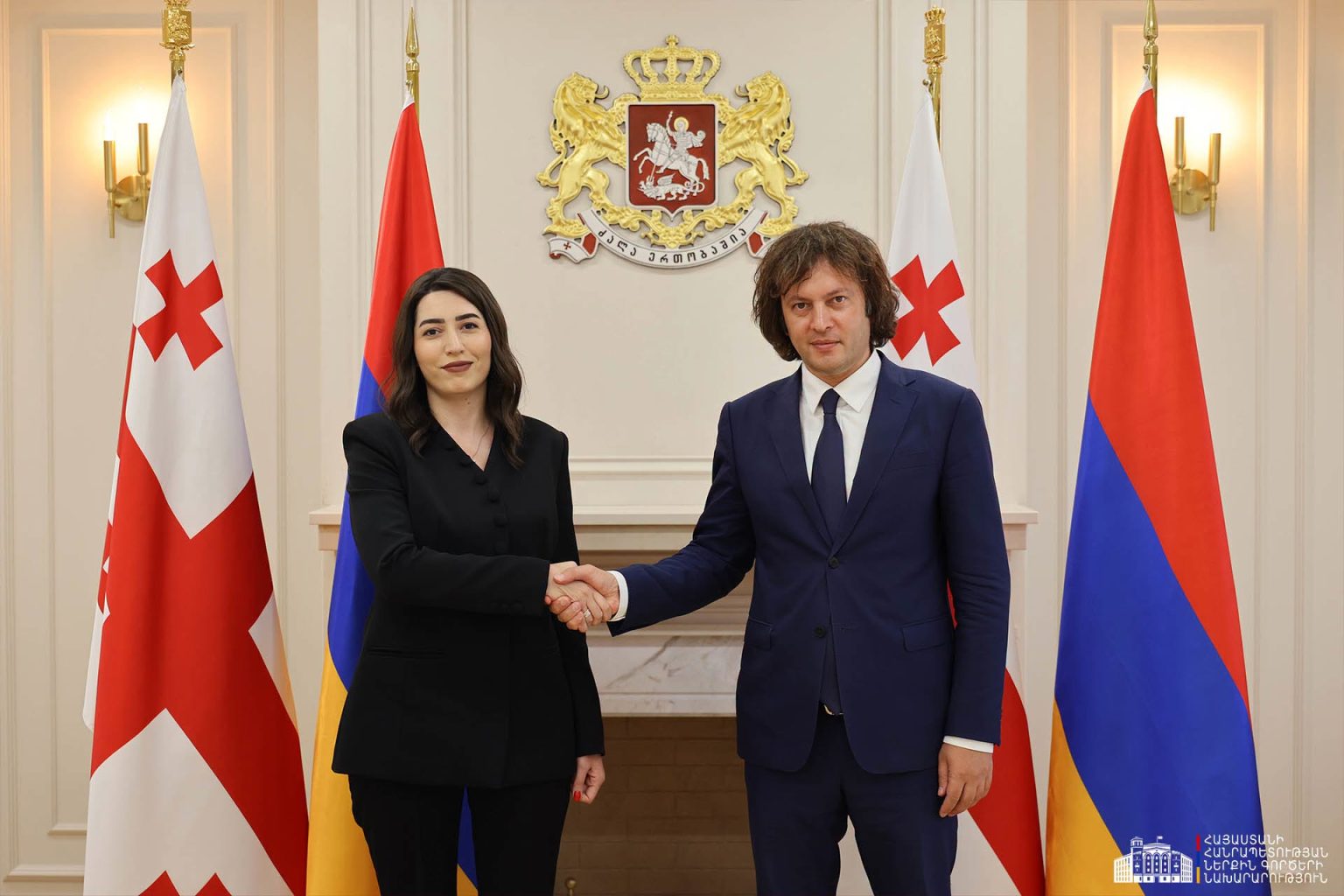 Վրաստանի վարչապետ Իրակլի Կոբախիձեն ընդունել է ՆԳ նախարար Արփինե Սարգսյանին
