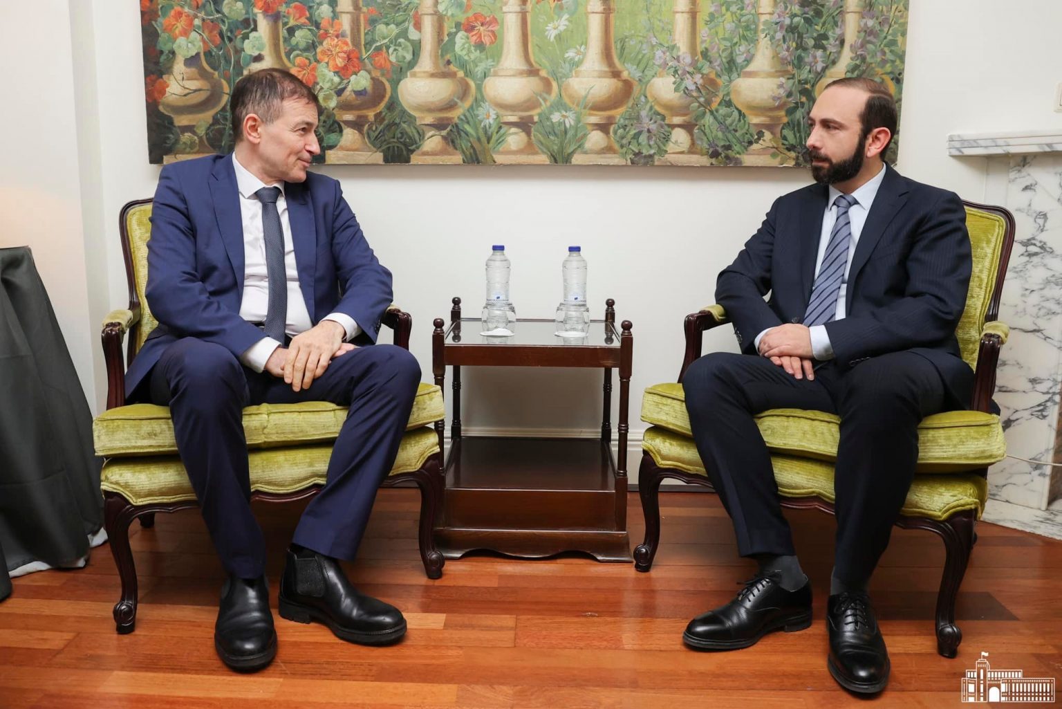 Ադրբեջանն անհապաղ և համաձայն նոյեմբերի 9-ի եռակողմ հայտարարության դրույթների պետք է վերականգնի Լաչինի միջանցքի բնականոն գործունեությունը․ Միրզոյանը՝ Կովաչևին