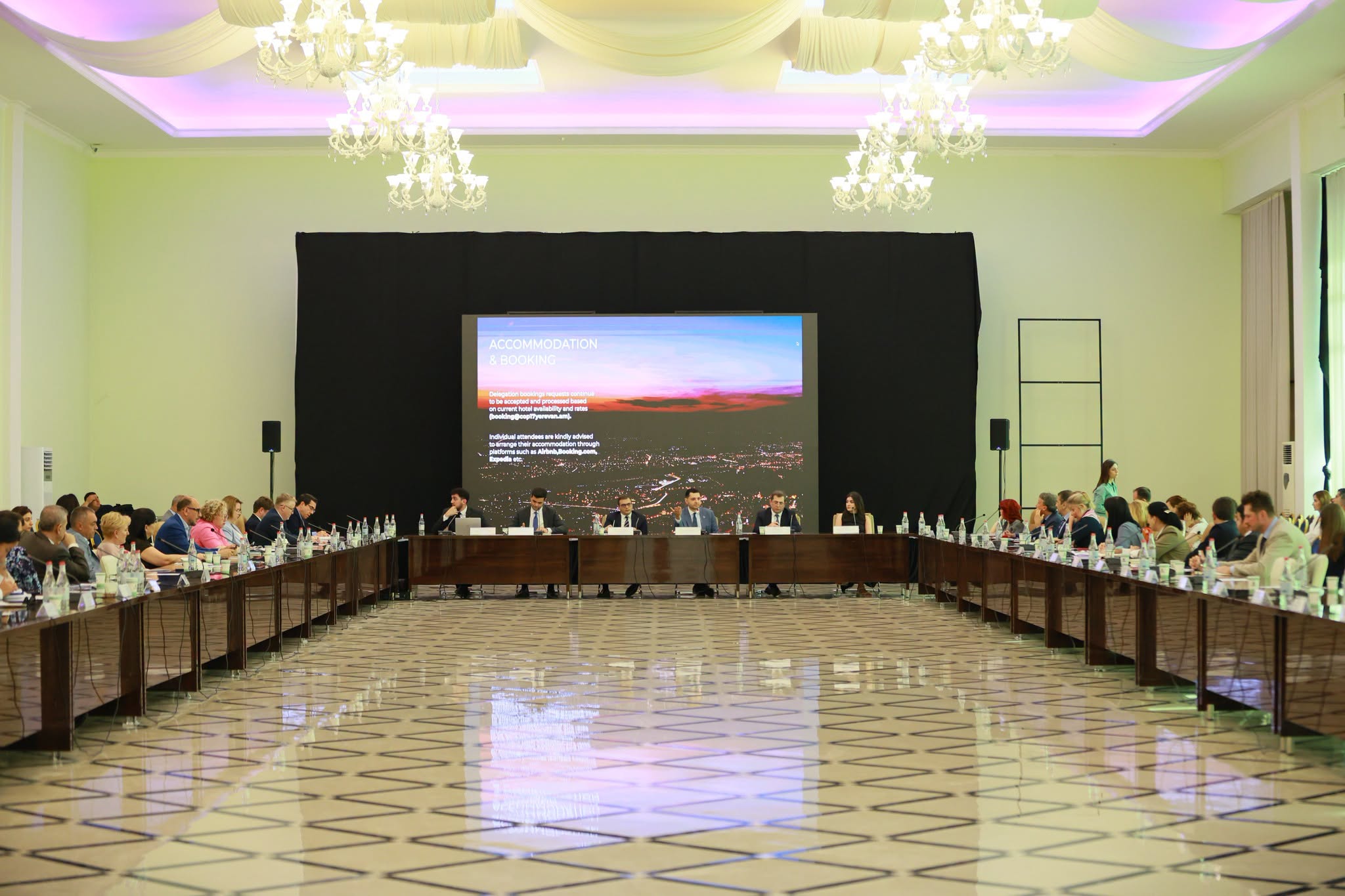 COP17-ի նախապատրաստական աշխատանքներն ու առաջիկա անելիքները ներկայացվել են դիվանագիտական առաքելություններին