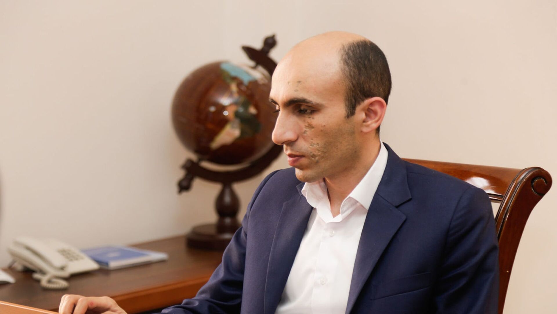Արցախում Արտակ Բեգլարյանի գլխավորության Պետական խորհրդի նիստ է կայացել