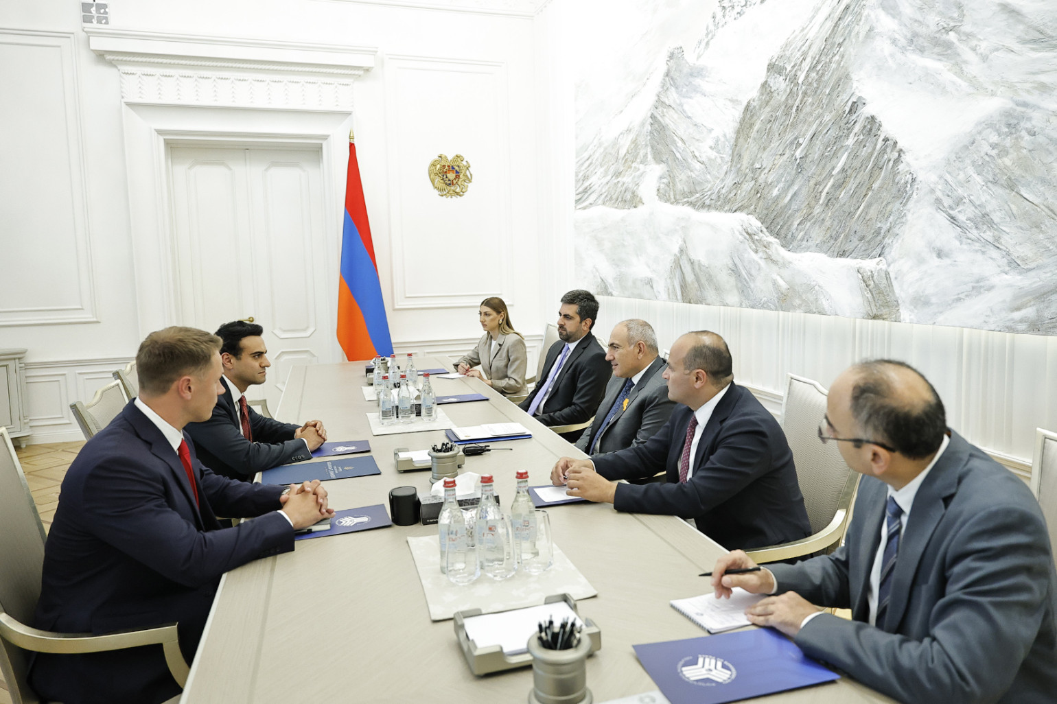 Փաշինյանն ու ԱՄՆ Ներկայացուցիչների պալատի անդամը քննարկել են TRIPP-ի իրականացումն ու տարածաշրջանային գործընթացները