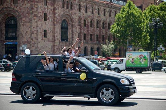 «Վերջին զանգի» միջոցառումների կապակցությամբ ՆԳՆ ոստիկանությունն ուժեղացված ծառայություն է իրականացնելու (Տեսանյութ)