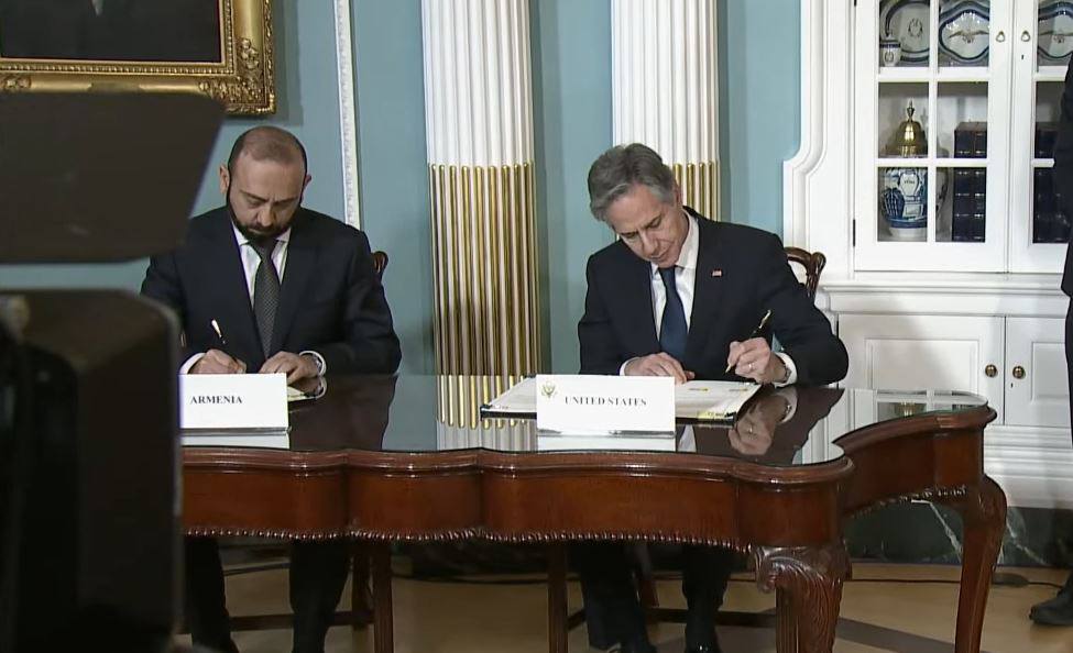Միտված ենք ապահովելու Հայաստանի ինքնիշխանության պաշտպանությունը ՀՀ տարածքում. Հայաստանը և ԱՄՆ-ն ստորագրեցին ռազմավարական գործընկերության մասին կանոնադրություն