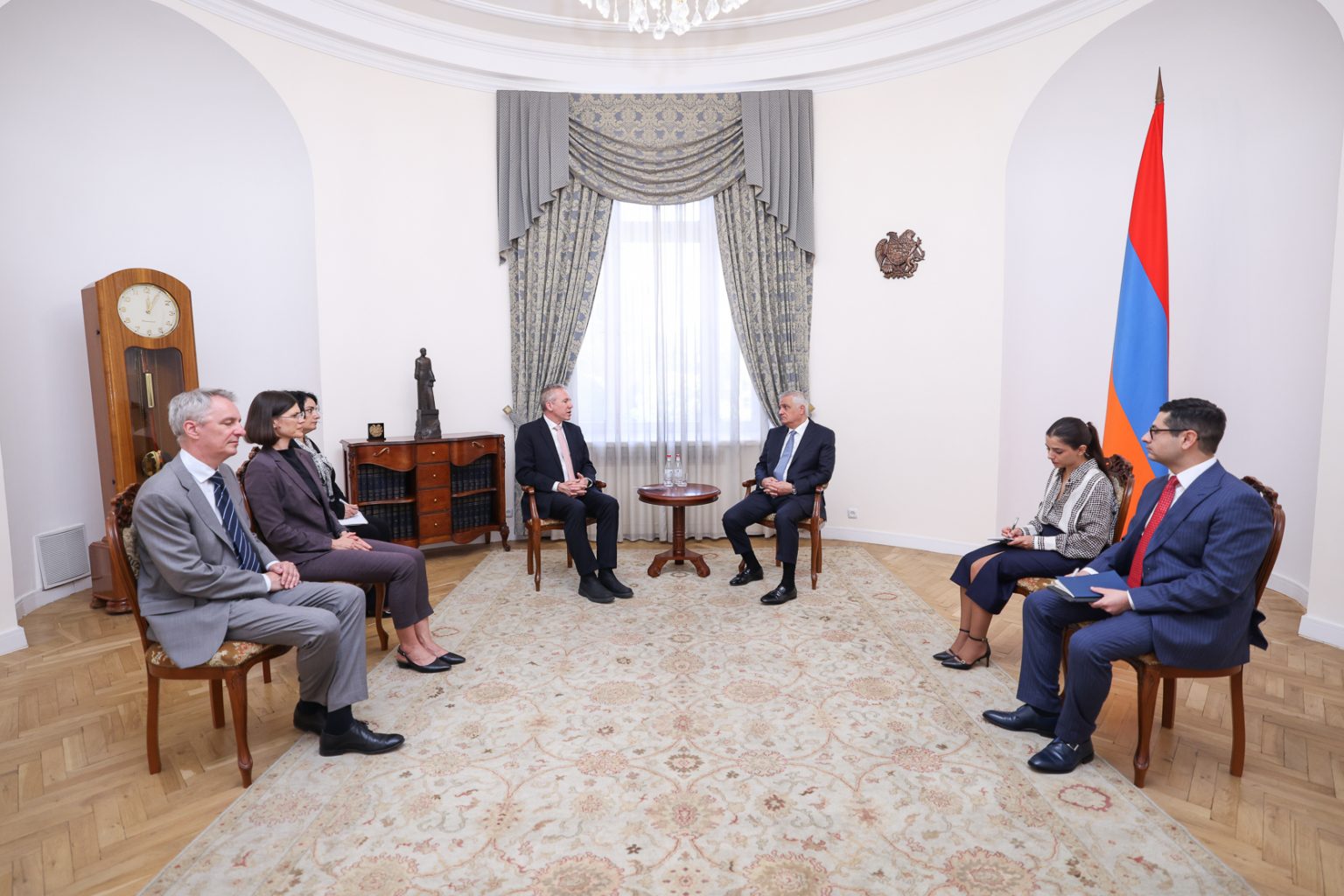 Փոխվարչապետ Մհեր Գրիգորյանն ընդունել է ԱՄՀ հայաստանյան առաքելությանը
