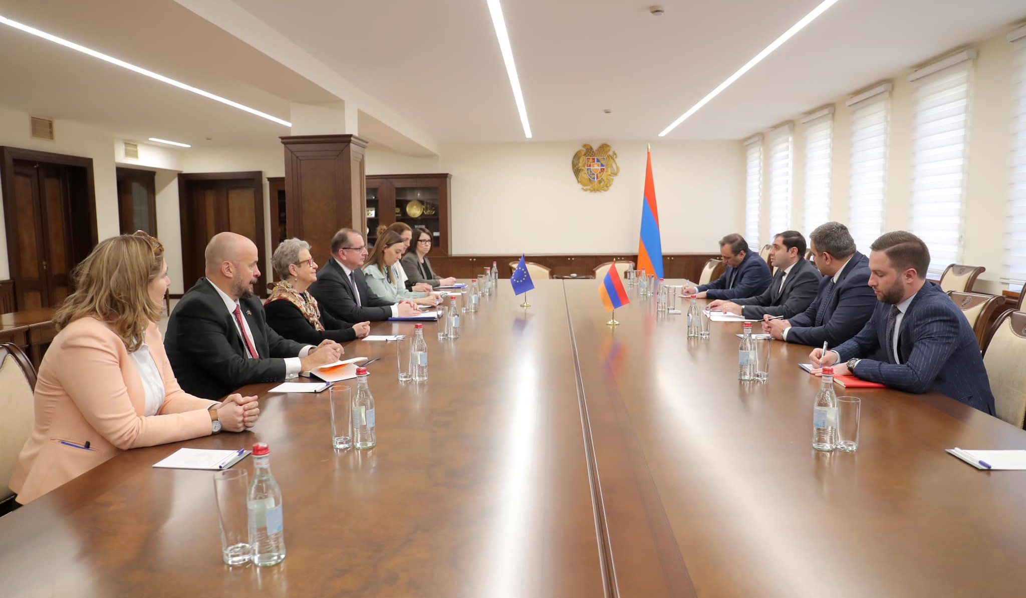 Սուրեն Պապիկյանը ԵՄ պատվիրակության անդամների հետ քննարկել է դիտորդական առաքելության գործունեությանն առնչվող հարցեր