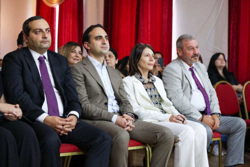 Վերջին զանգը նորի մեկնարկ է առաջին պատասխանատու որոշումներն ընդունելու ժամանակ. Ավինյան