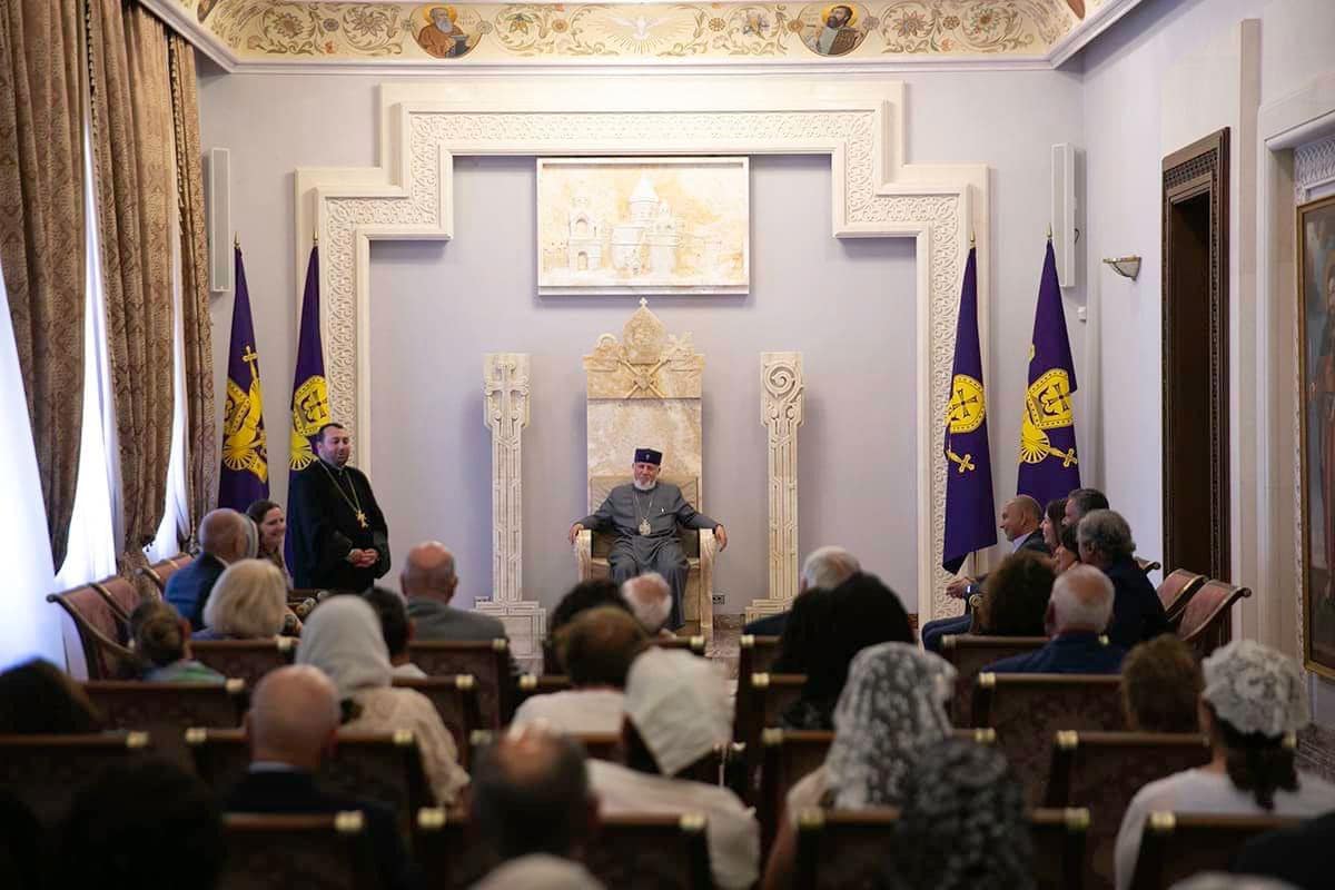 Ամենայն Հայոց Կաթողիկոսն ընդունել է ԱՄՆ Հայոց Արևելյան թեմի ուխտավորներին