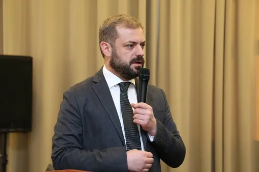 Պապոյանը ներկայացրել է Հայաստանում զբոսաշրջության ոլորտի օրենսդրական փոփոխությունները