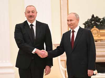 Պուտինը Տաջիկստանում հանդիպել է Ալիևի հետ