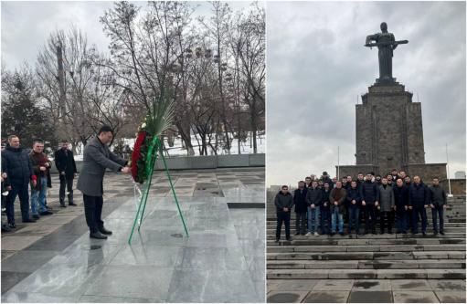 «Պապս վիրավորվել է Ստալինգրադում»․ՀՀԿ-ականները ծաղկեպսակ են դրել Մայր Հայաստանի Հավերժական կրակի մոտ