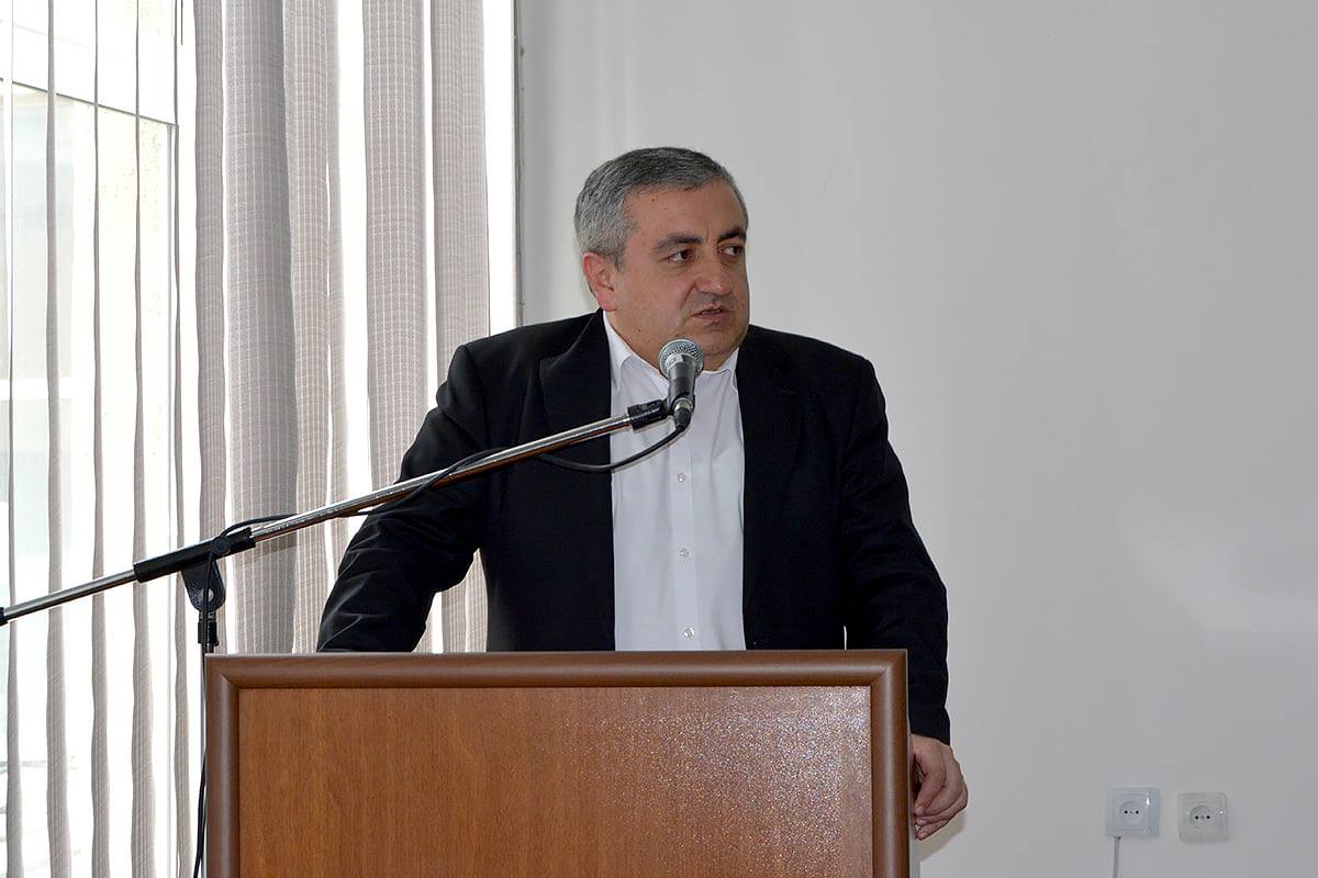 Հայաստանի ազգային ագրարային համալսարանում ՍԱՏՄ ղեկավարը խոսել է սպառողի իրավունքների ու պարտականությունների մասին