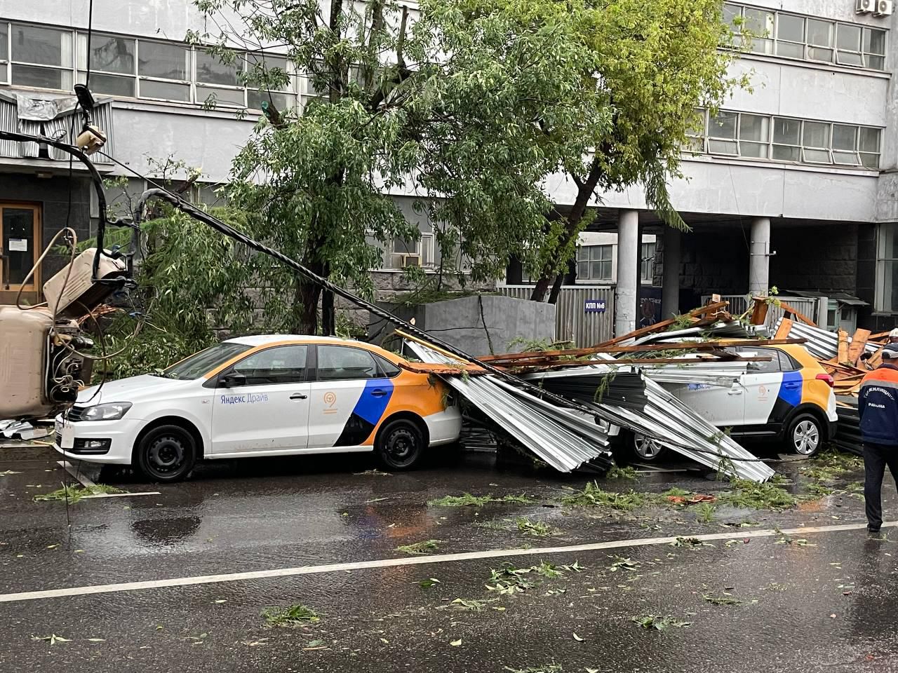 Москву и область накрыл сильнейший ливень