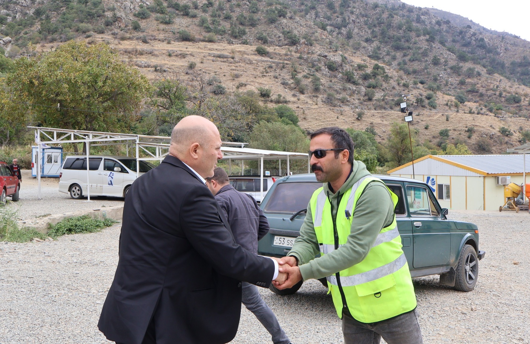 Մեղրի համայնքի ղեկավար ծանոթացել է Հյուսիս-հարավ ճանապարհի Տրանշ-4-ի Ագարակ-Քաջարան հատվածի կառուցման աշխատանքներին