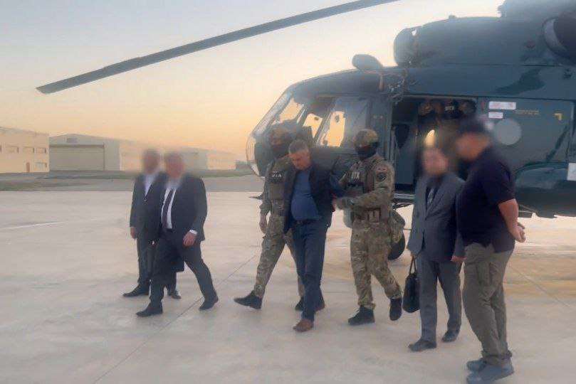 Ադրբեջանցիները կալանավորել են ՊԲ նախկին հրամանատարի առաջին տեղակալ, գեներալ-մայոր Դավիթ Մանուկյանին