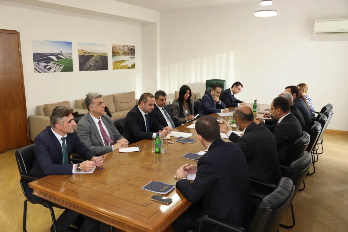 Թուրքիայի էլեկտրաէներգիայի հաղորդման կազմակերպության խորհրդի նախագահը Երևանում հանդիպել է Խուդաթյանի հետ